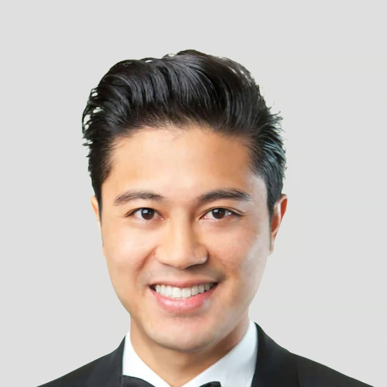 Kevin Gueco San Francisco, CA Real Estate Agent Headshot
