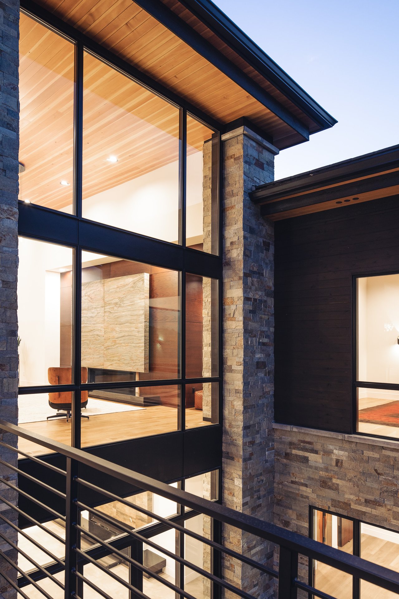 7792 Raphael Lane