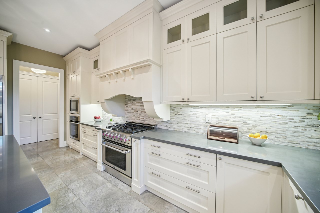 Show-stopping luxury in the heart of Southwest Oakville