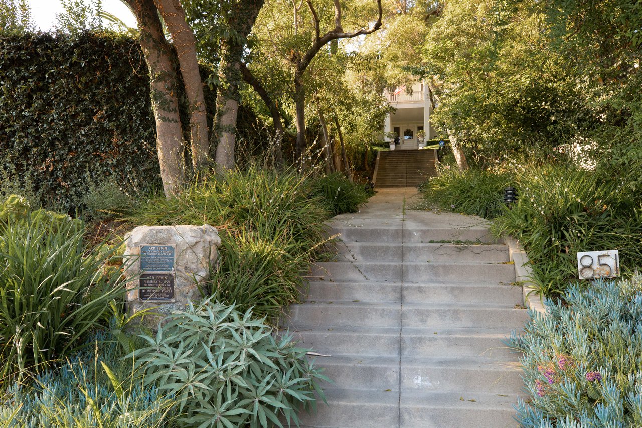 Northwest Glendale, CA: Historic Homes, Cumberland Heights, Brand Park & El Miradero