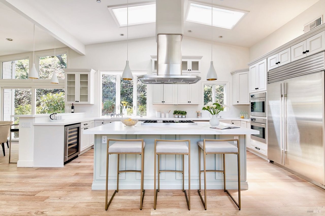 36 Evergreen Dr