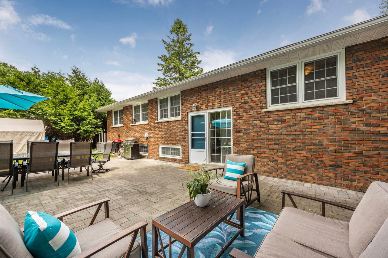 210 Richard Avenue, Newmarket