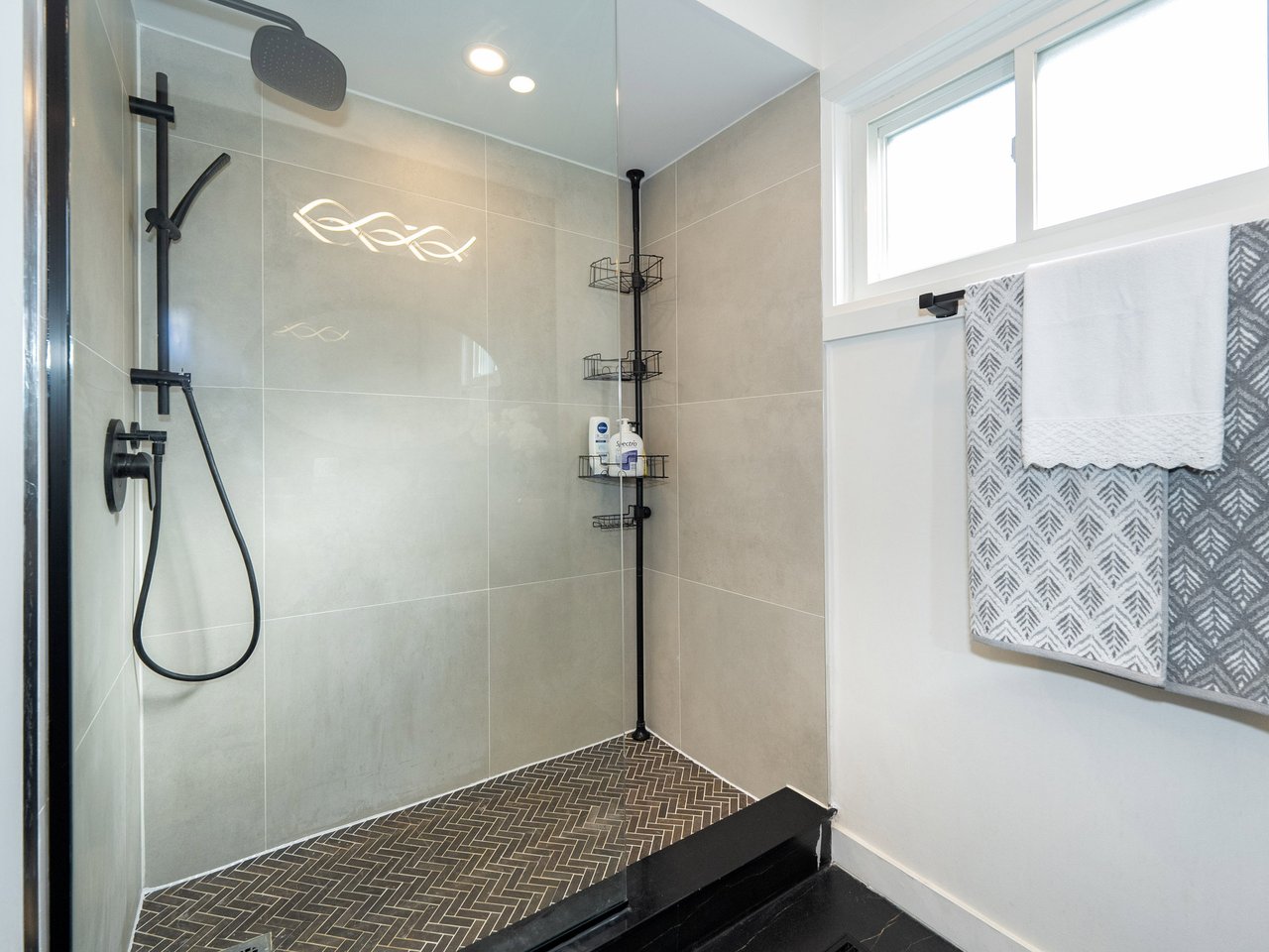 7 Cossar Drive