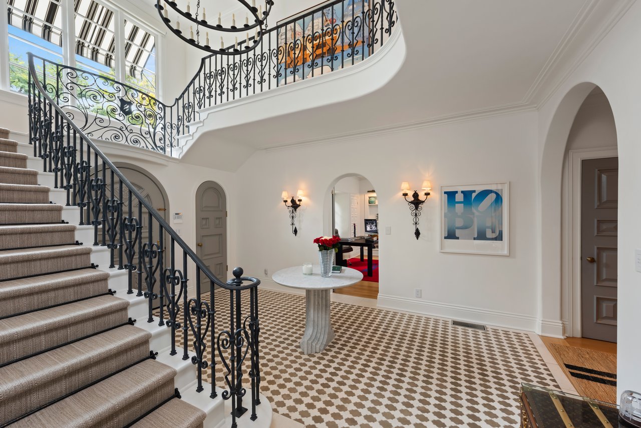 722 N Rexford Dr, Beverly Hills