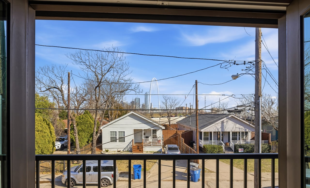 Trinity Groves | A Neighborhood in Motion 