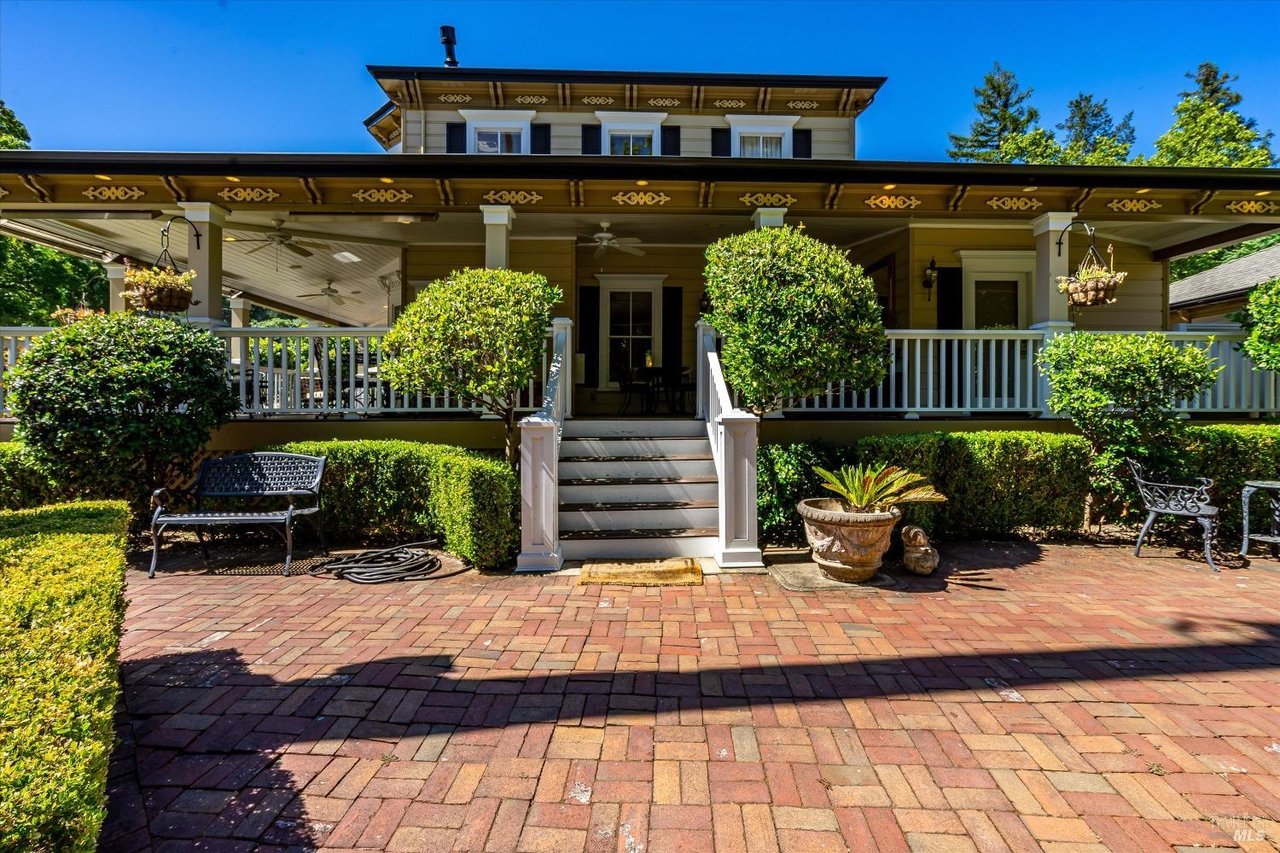 1139 Lincoln Ave, Calistoga