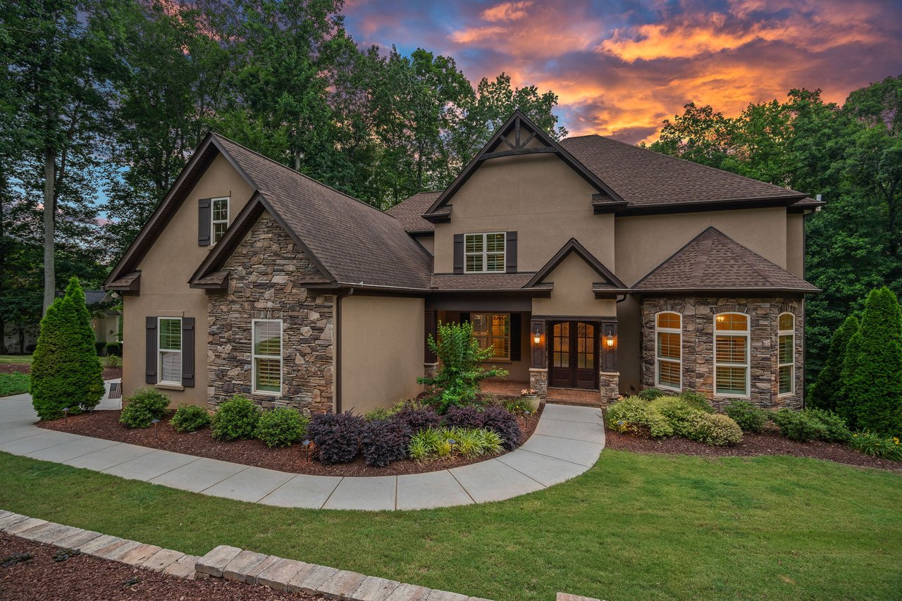117 Walking Horse Trail
