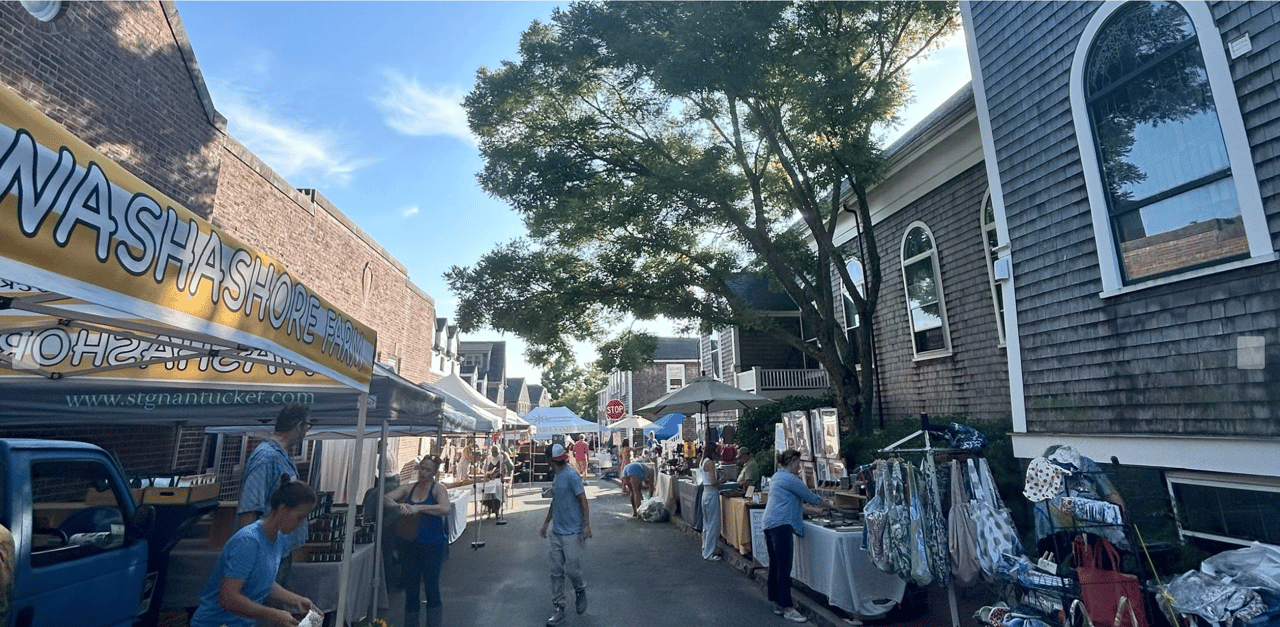 Season Opening Sustainable Nantucket’s Farmers and Artisans Market