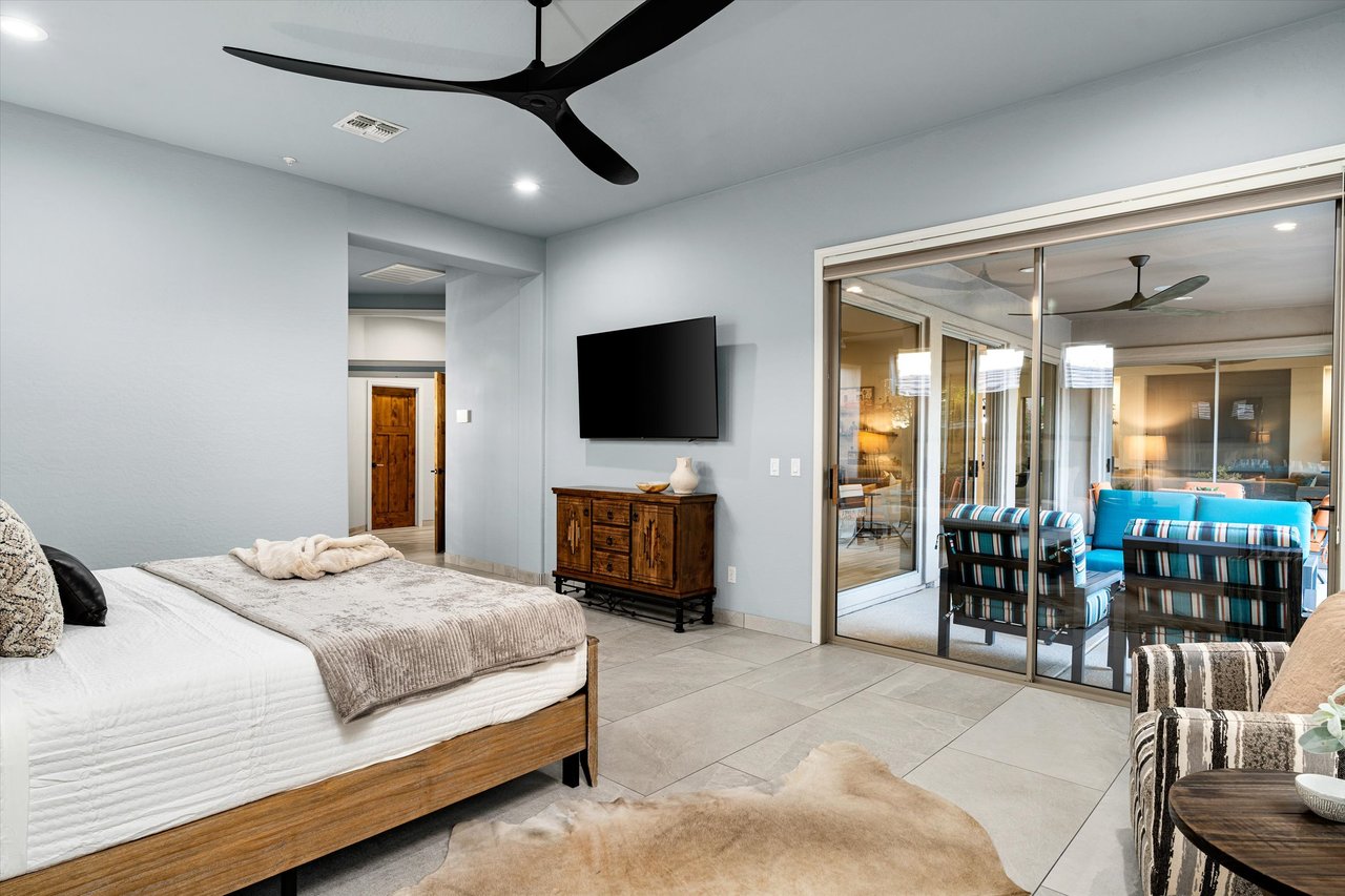 11115 E WINCHCOMB Drive, Scottsdale