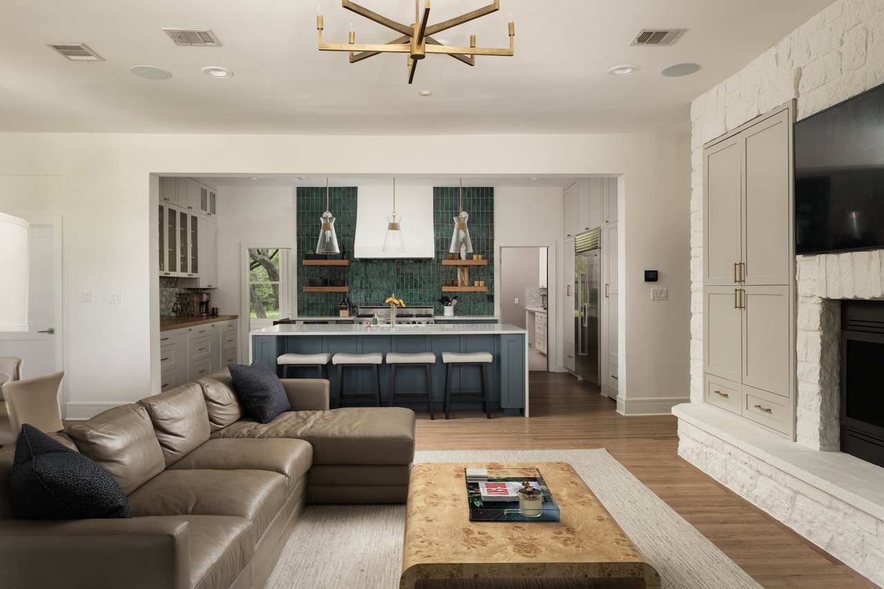 402 Graciosa Cove