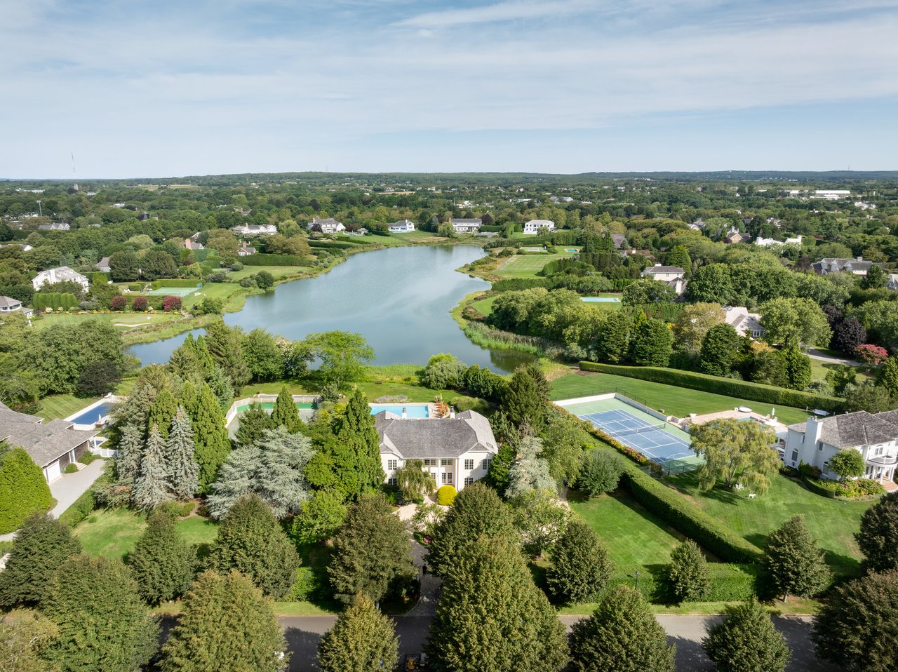 Southampton Village Summer Rental with Tennis / Pool