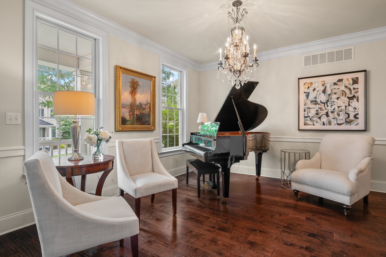 3728 Liseter Gardens