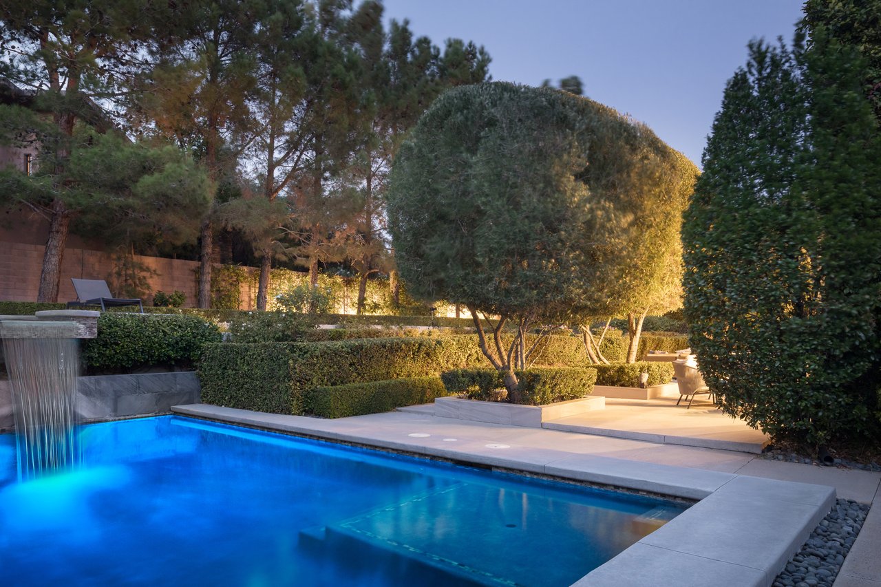 56 Wildwing Ct, Las Vegas, NV 89135