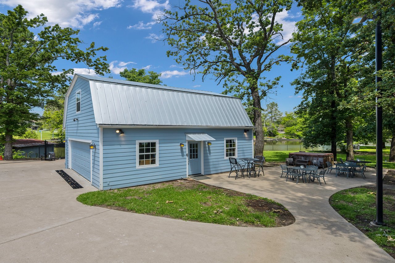 Lakefront Luxury