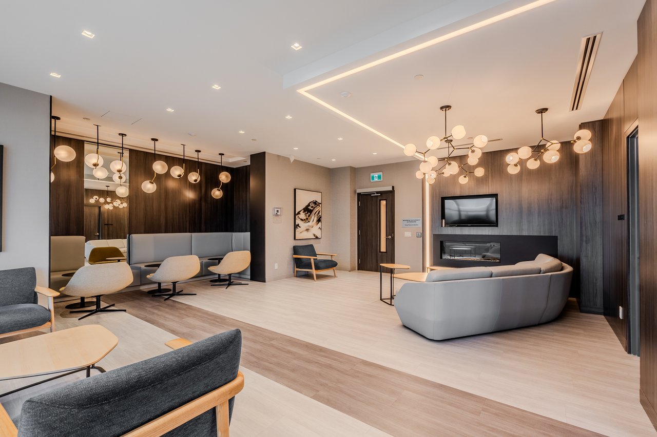 1112-30 Samuel Wood Way