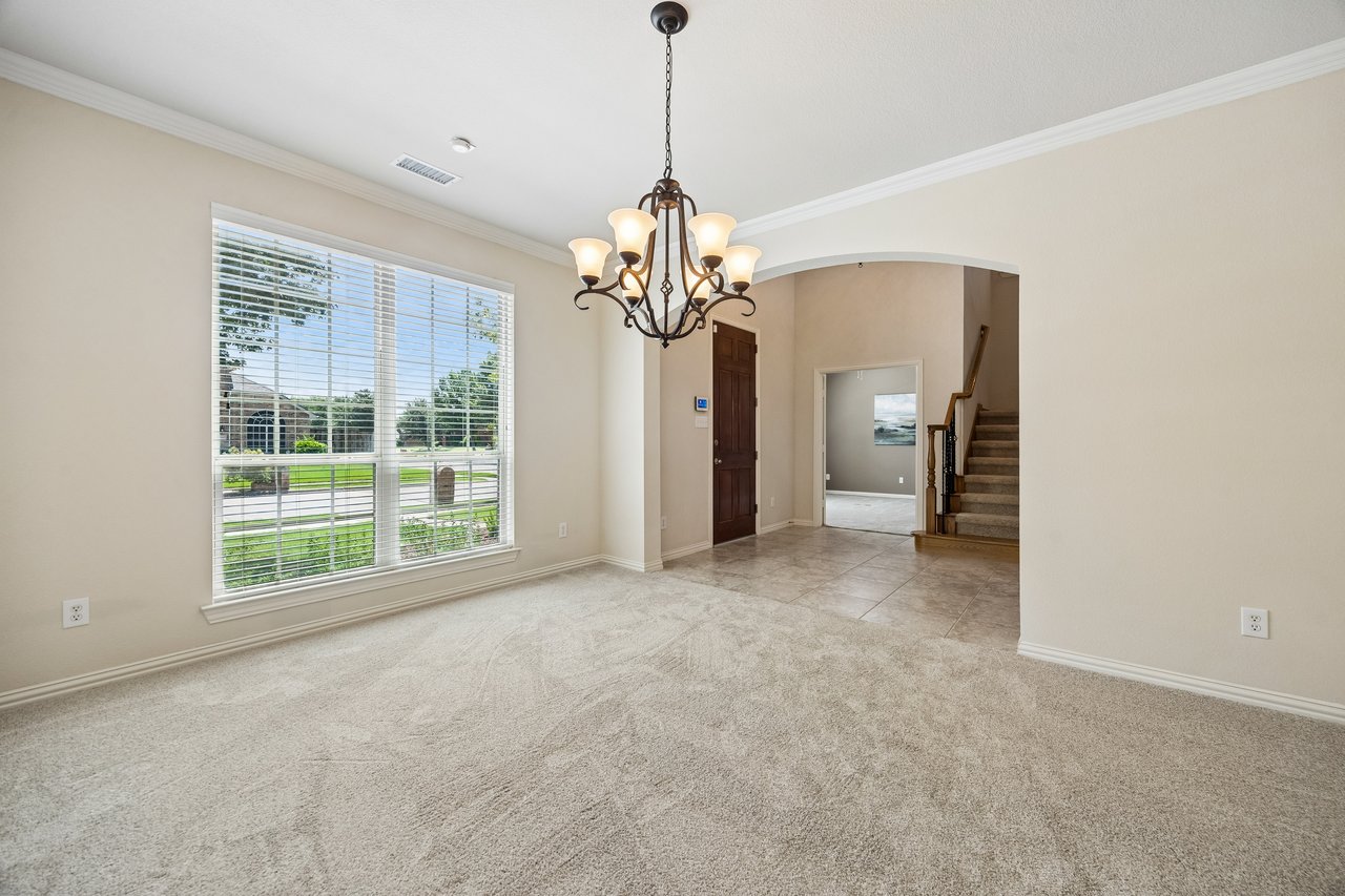 7001 Handen Drive