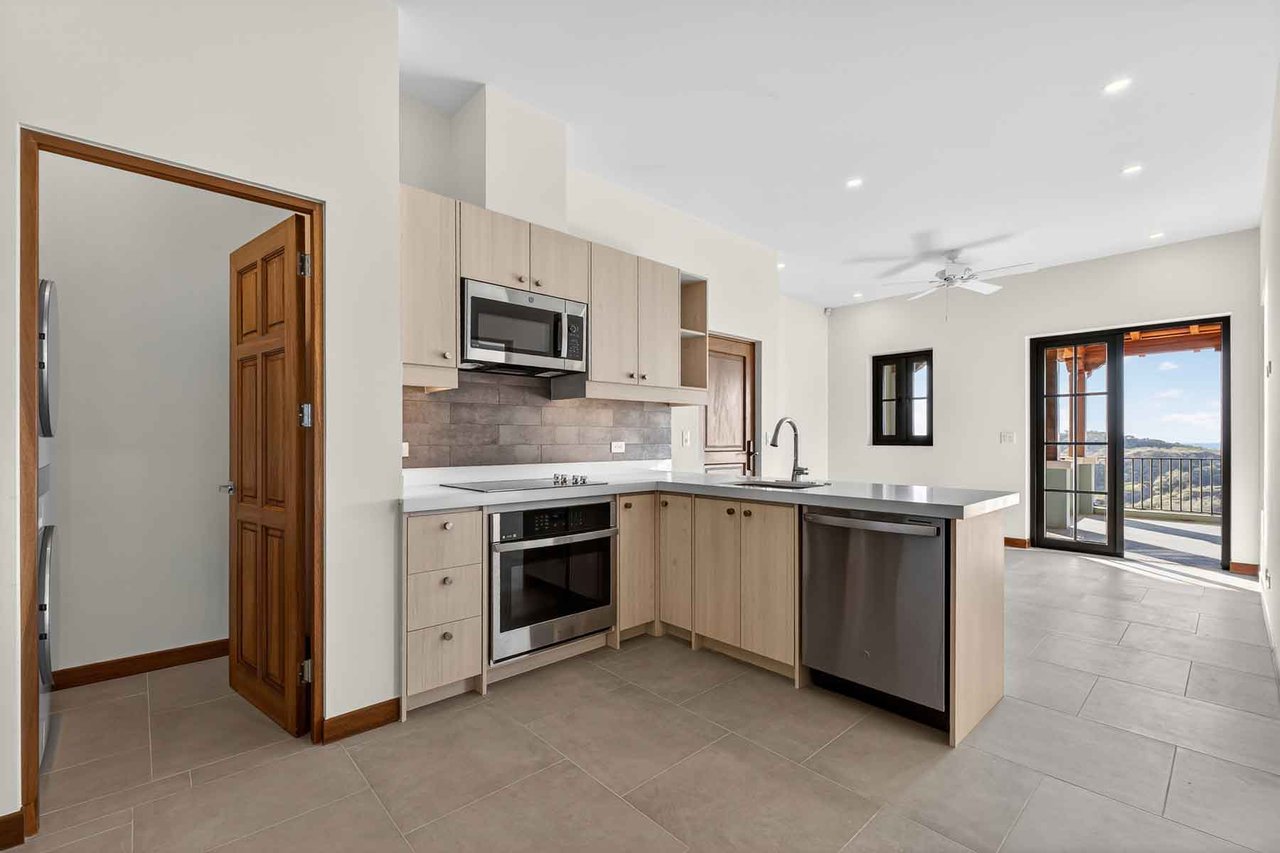 Los Altos 301 | Ocean-View Luxury Residence with Private Plunge Pool in Las Catalinas