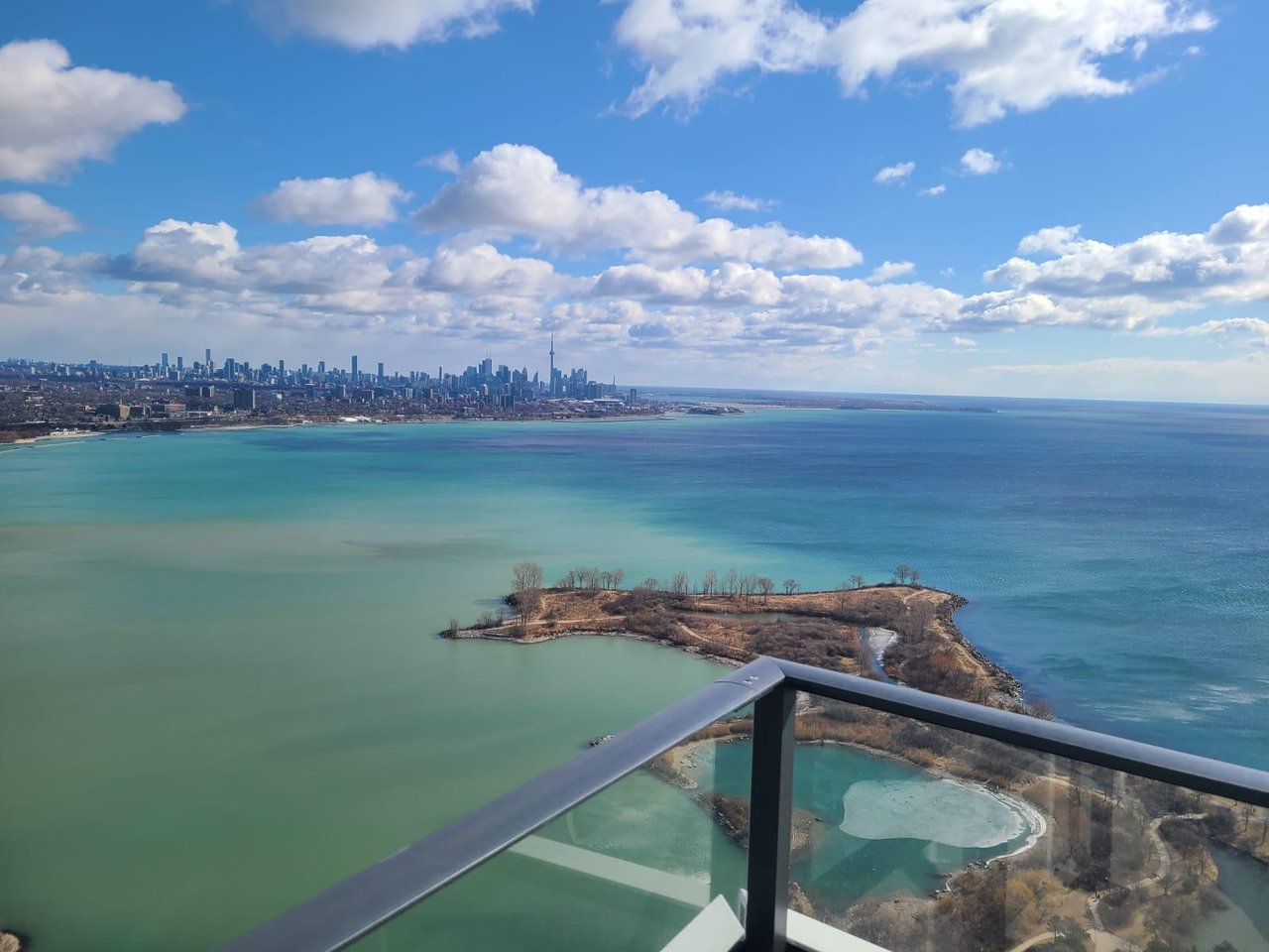 20 Shore Breeze Drive SE 3107