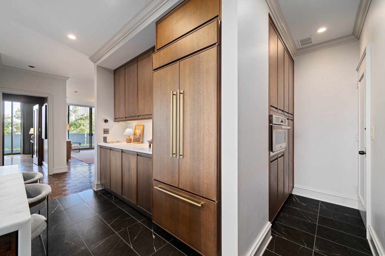 2575 Peachtree Road NE Unit 12D