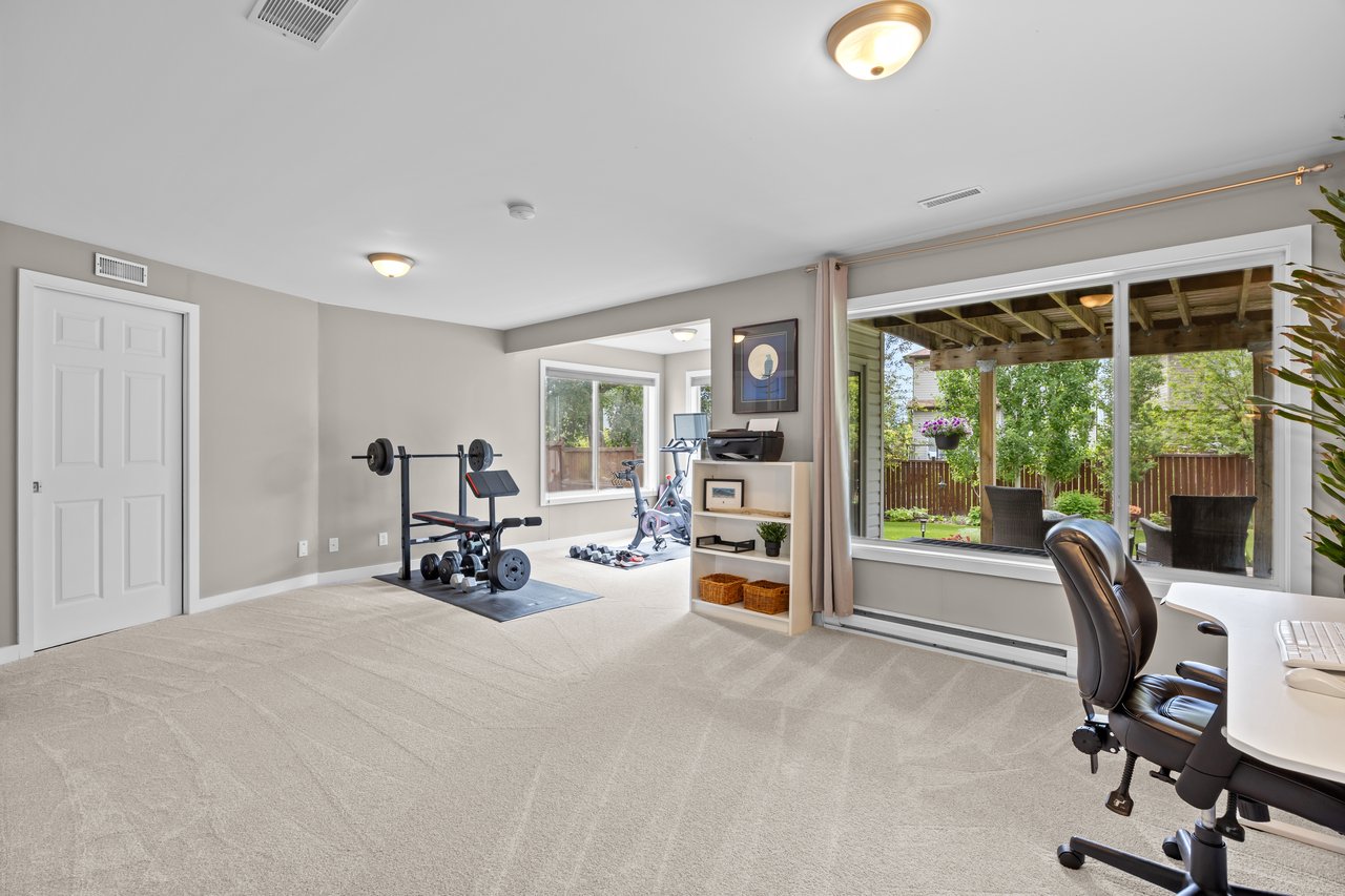 292 Tuscany Ridge View NW