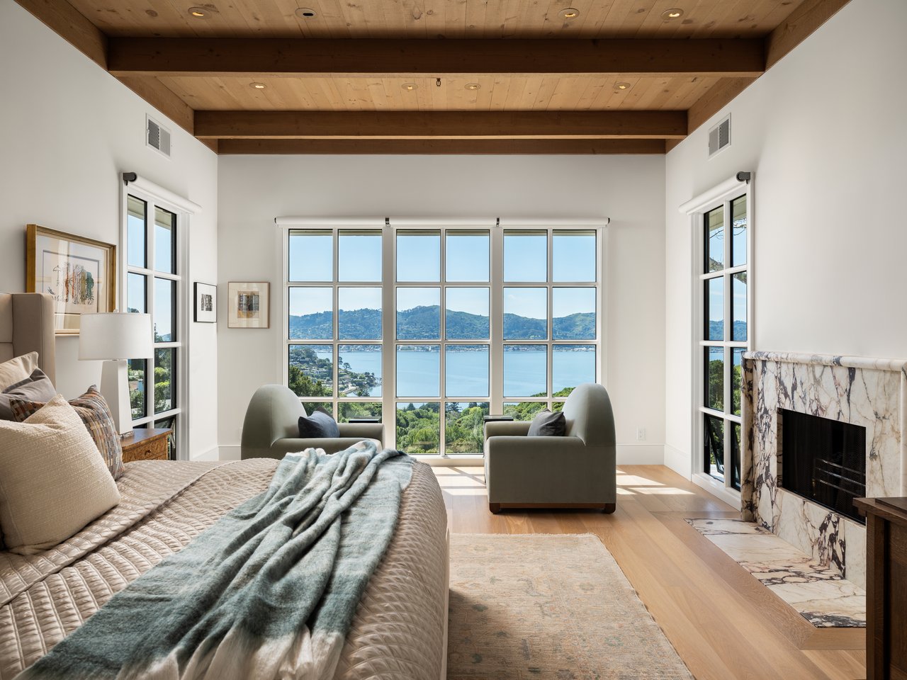 The Extraordinary Round Hill Estate