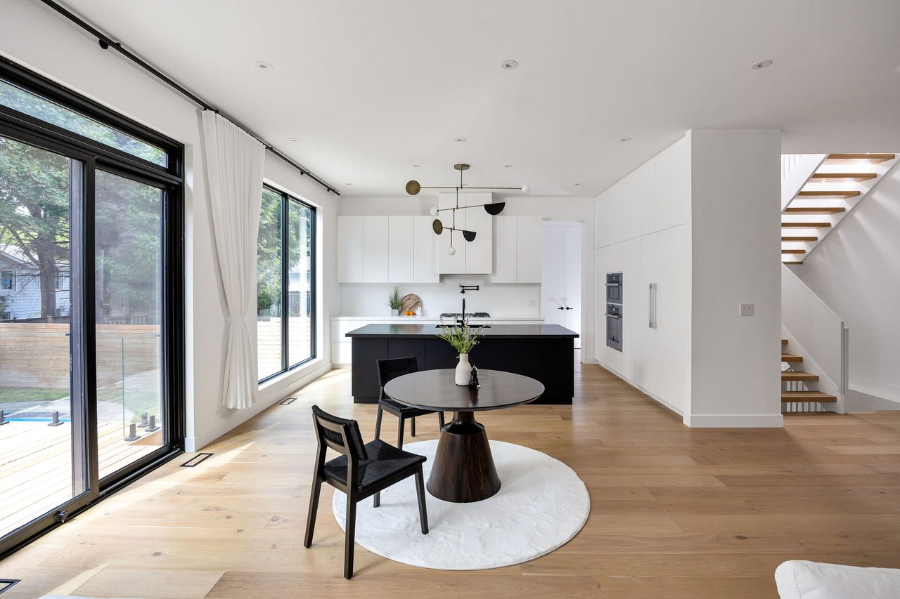 1405 Acton Crescent