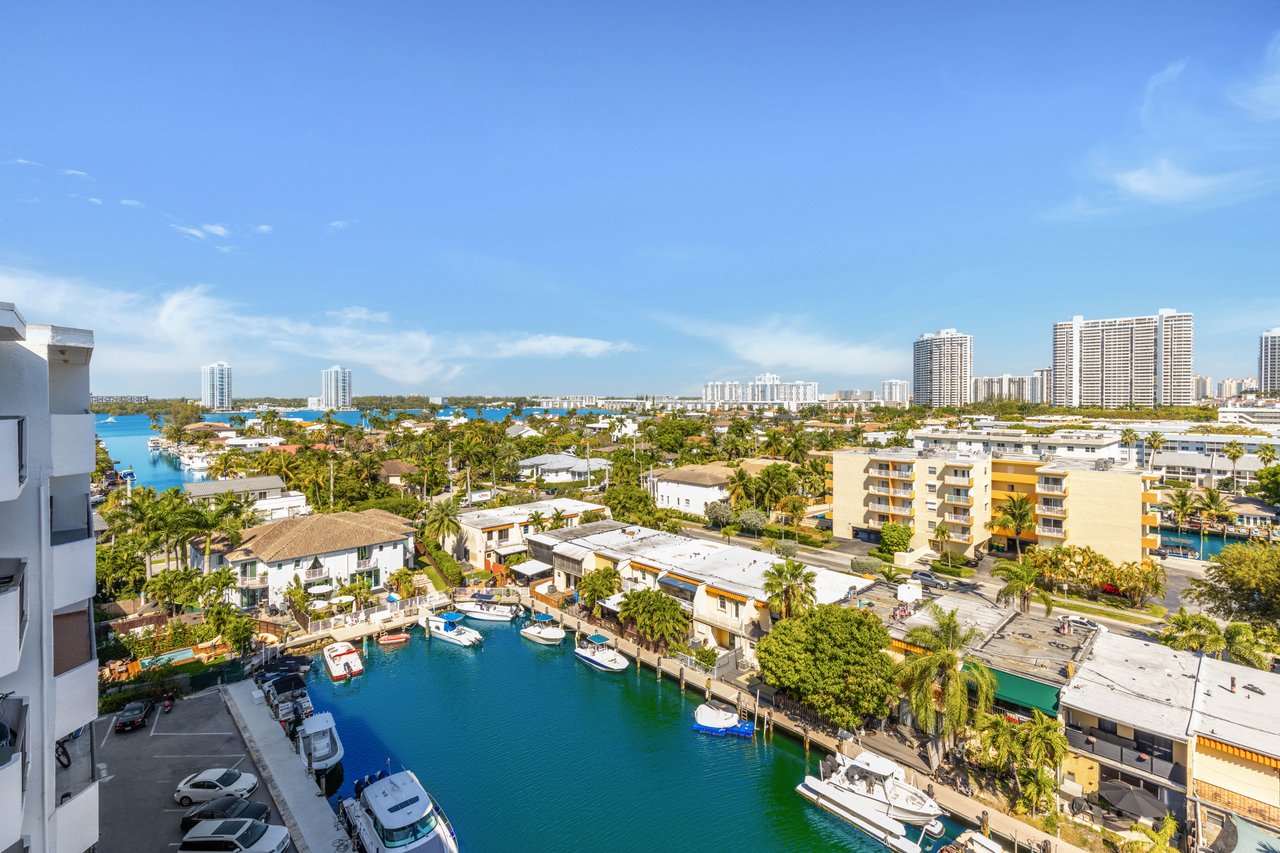3545 NE 166th St #1004 North Miami Beach