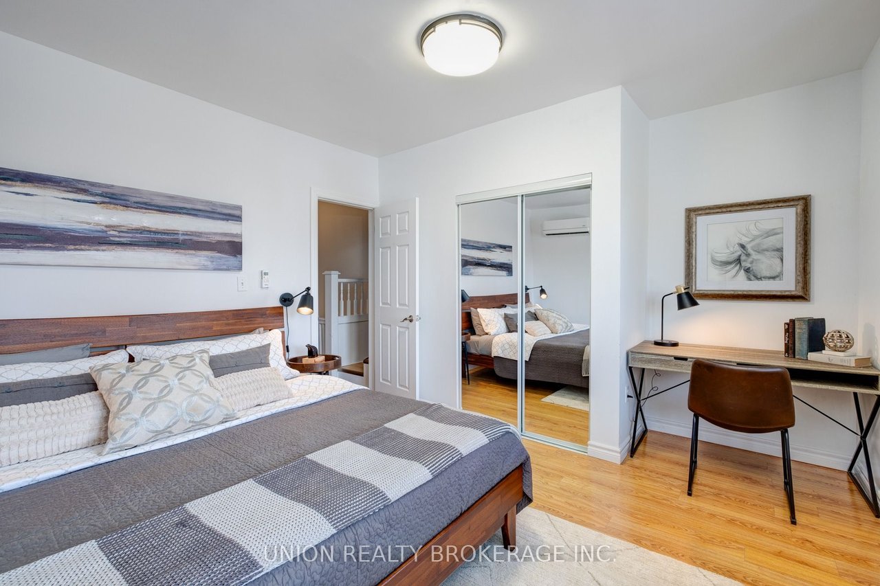 695 Woodbine Ave