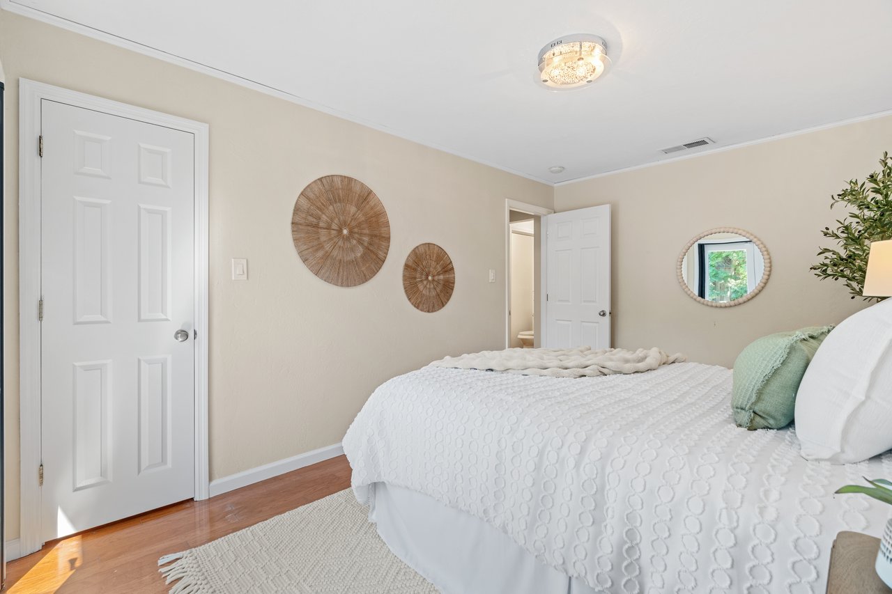 2546 Amethyst Drive