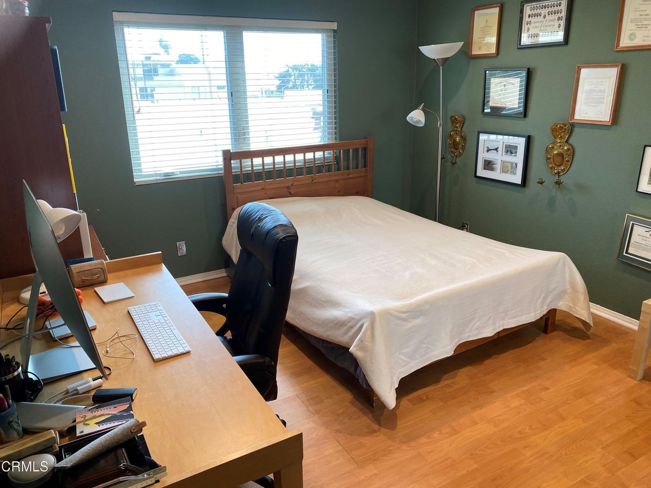 1616 Granville Ave, Unit 205