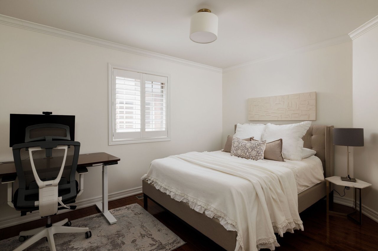 1434 Gulledge Trail, Oakville, ON L6M 3Z8