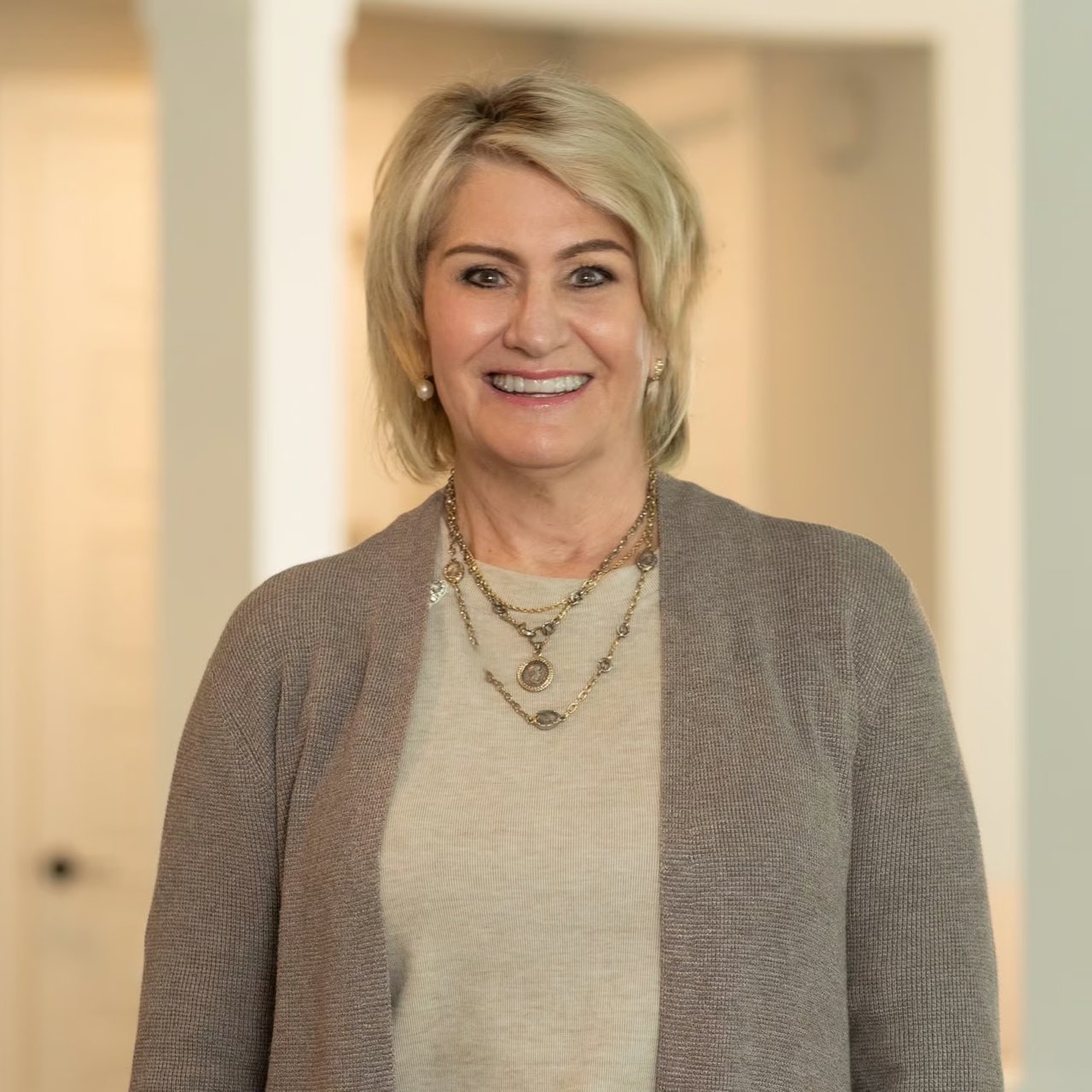 Shari Jansen Kirkland, WA Real Estate Agent Headshot