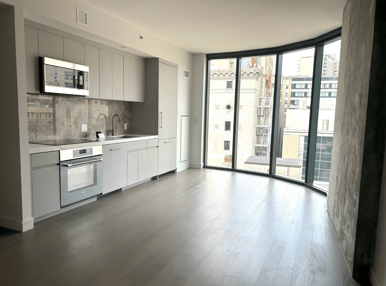 55 Lagrange, Unit 1110
