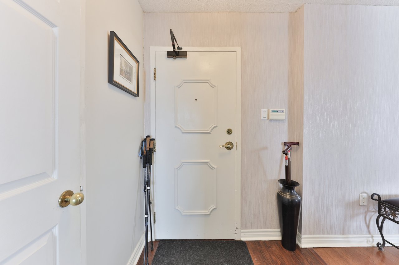 20 Cherrytree Drive #1104