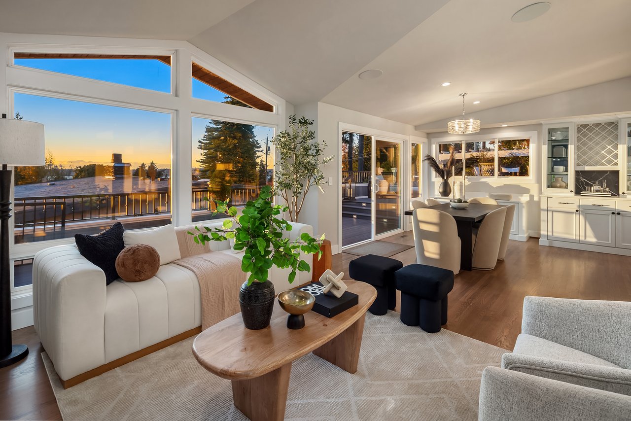 10517 NE 46th Street