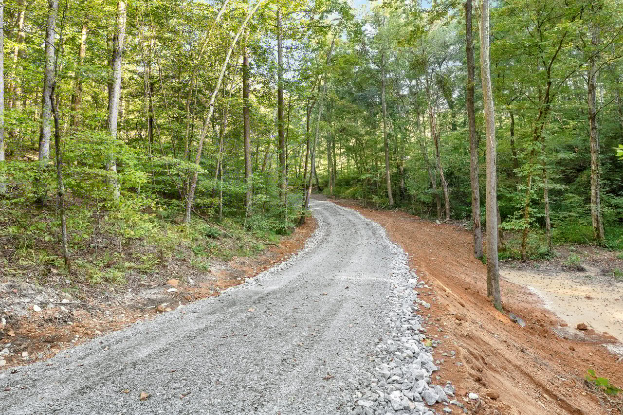 8192 Shoals Branch Road