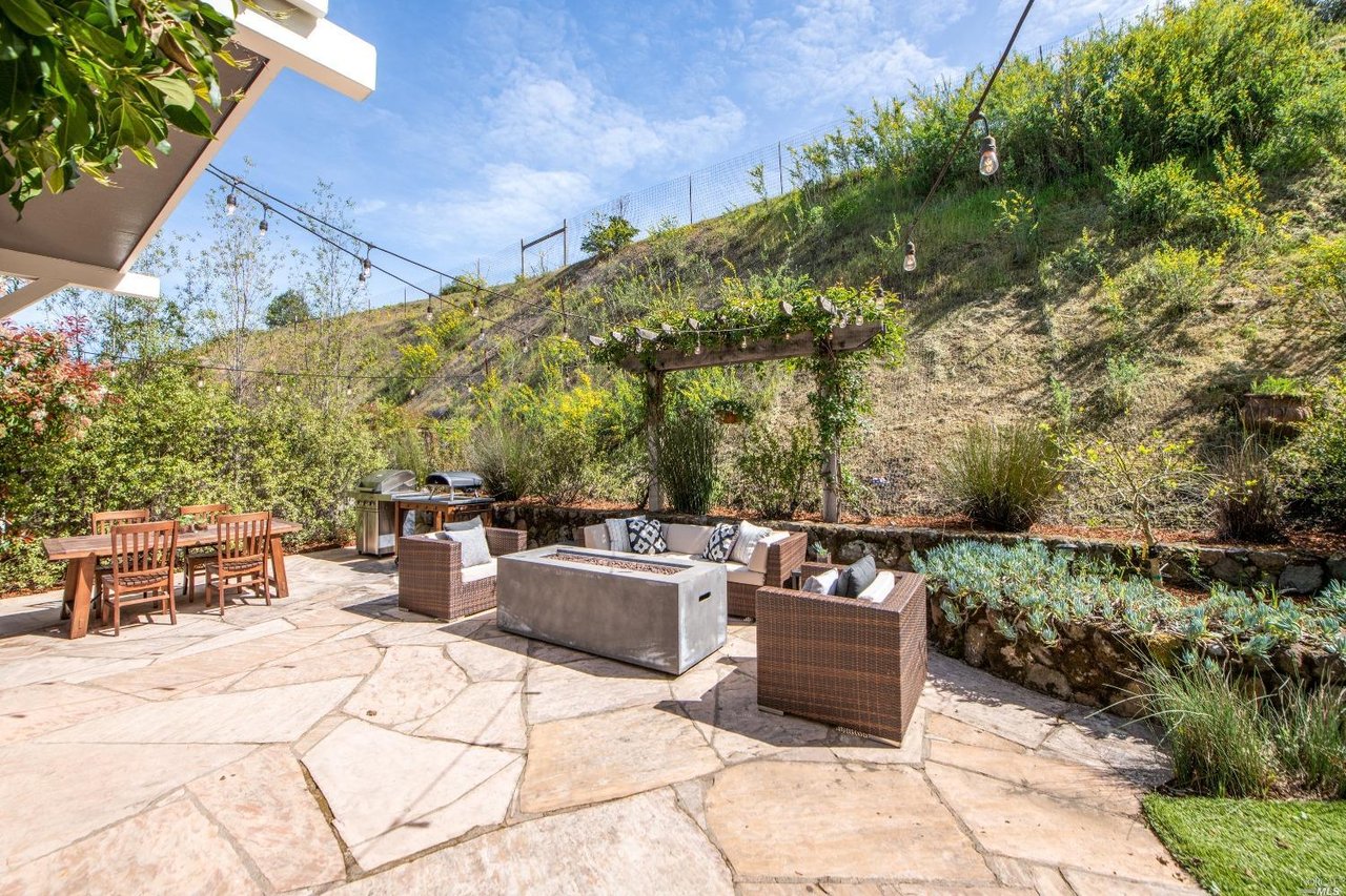 26 Madera Del Presidio Dr