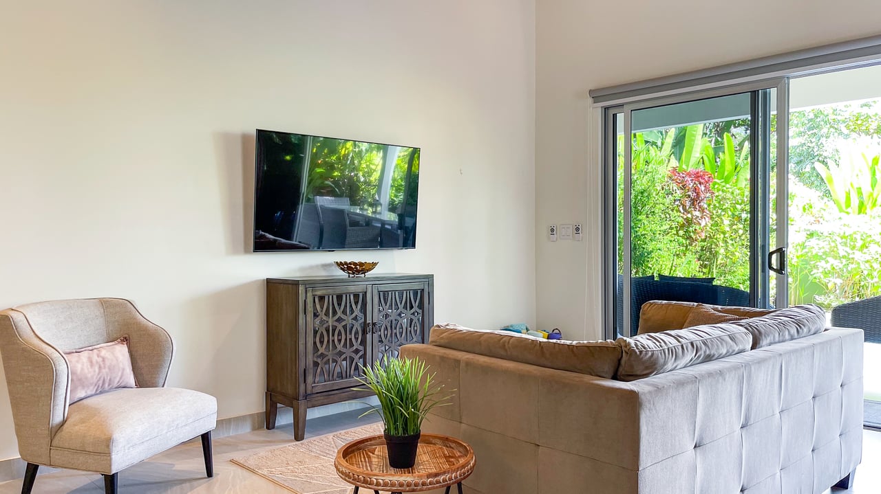 Gorgeous 2 Bedroom Villa with Mountain View