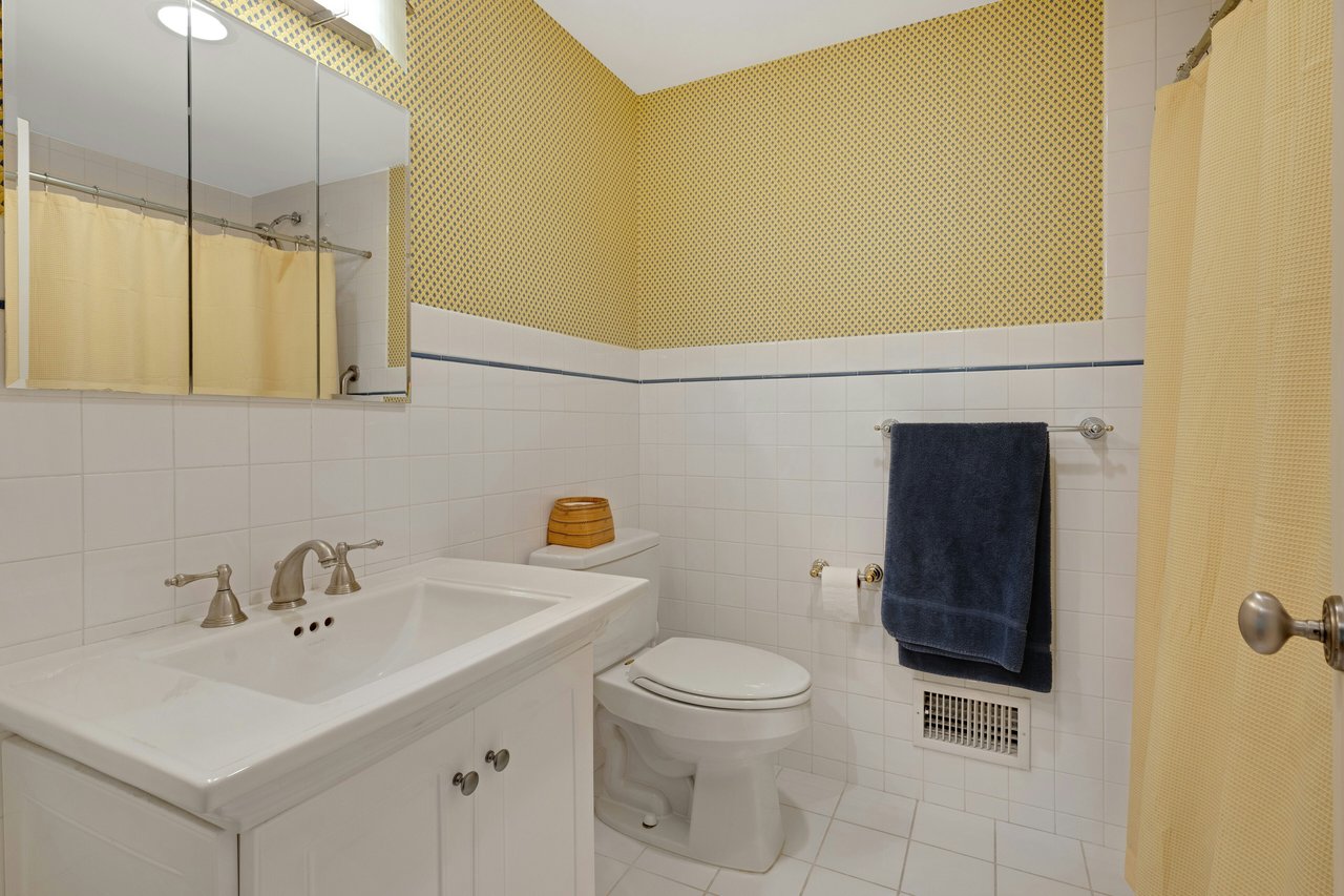 Coveted Harding Township Lake Comunity