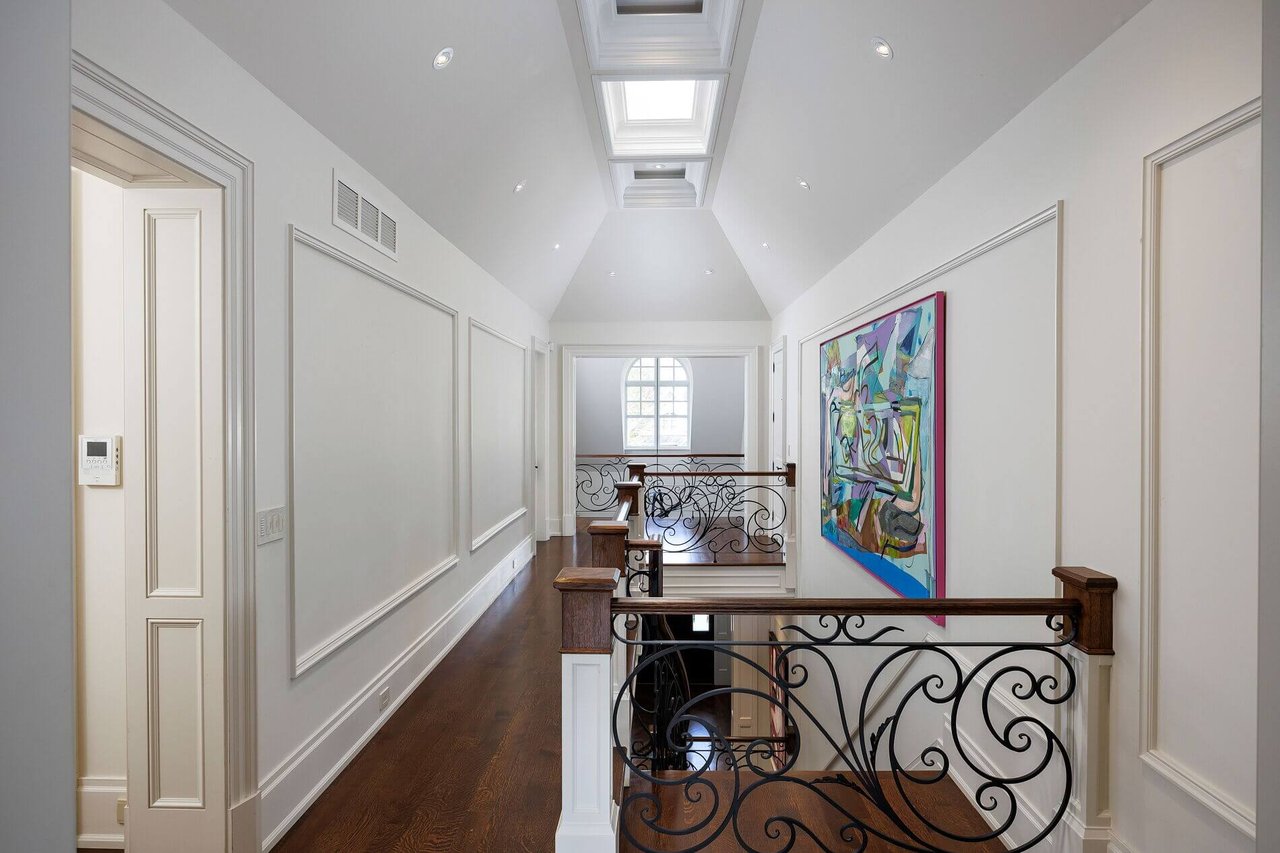 64 Brentwood Rd