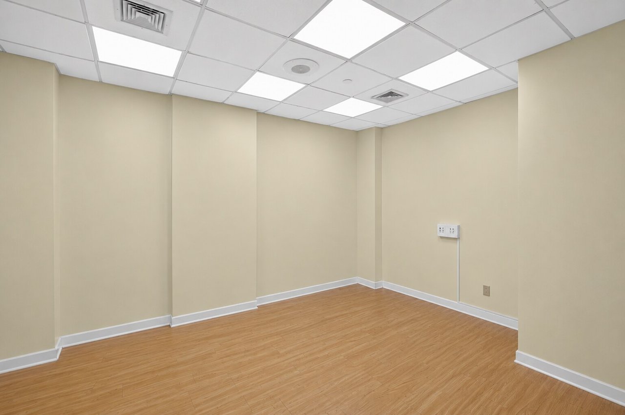 161 Madison Ave #10E
