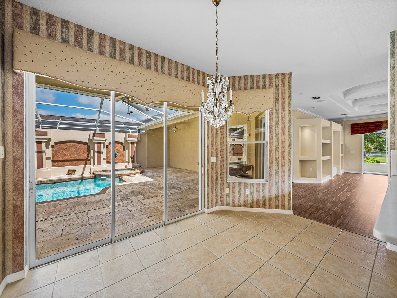 12508 FOREST HIGHLANDS DR