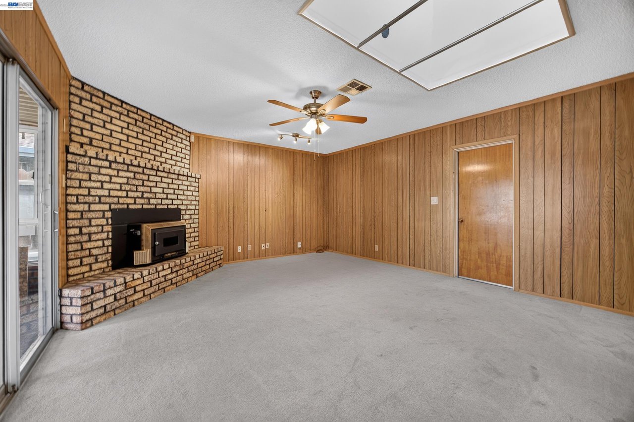 421 East Serrano Way