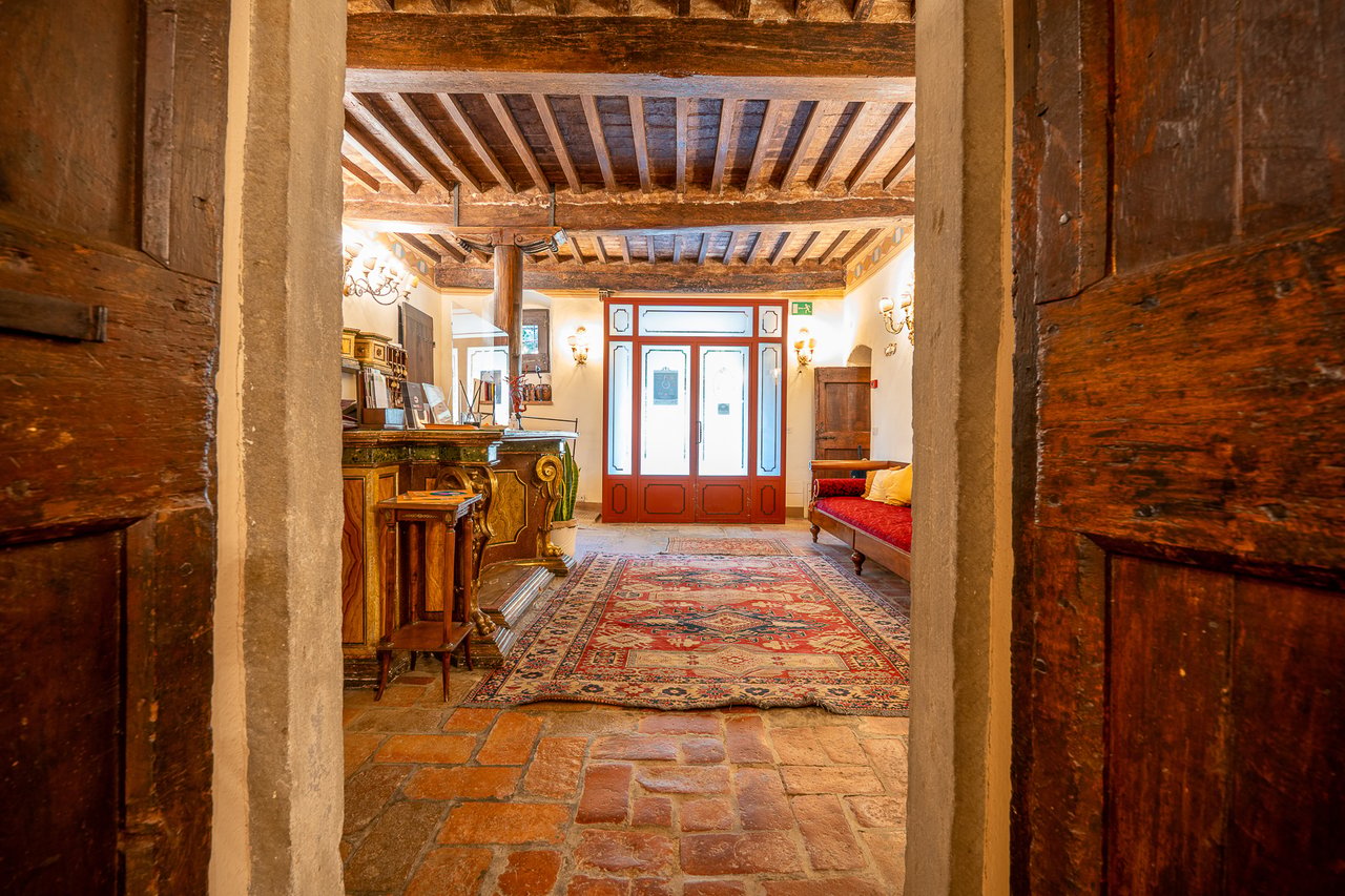 VILLA MECENATE