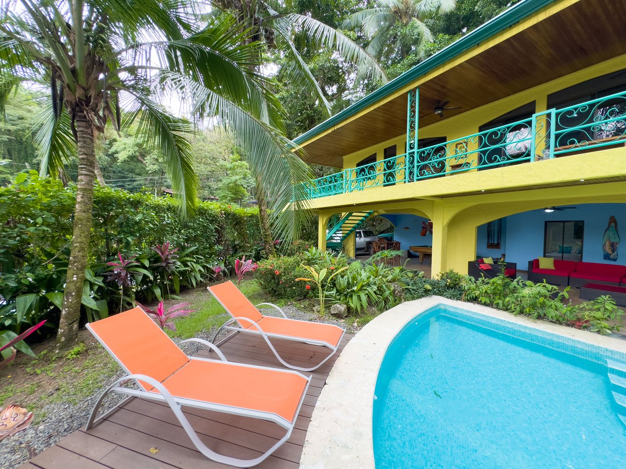 Turn-Key Jungle Retreat Home in Manuel Antonio