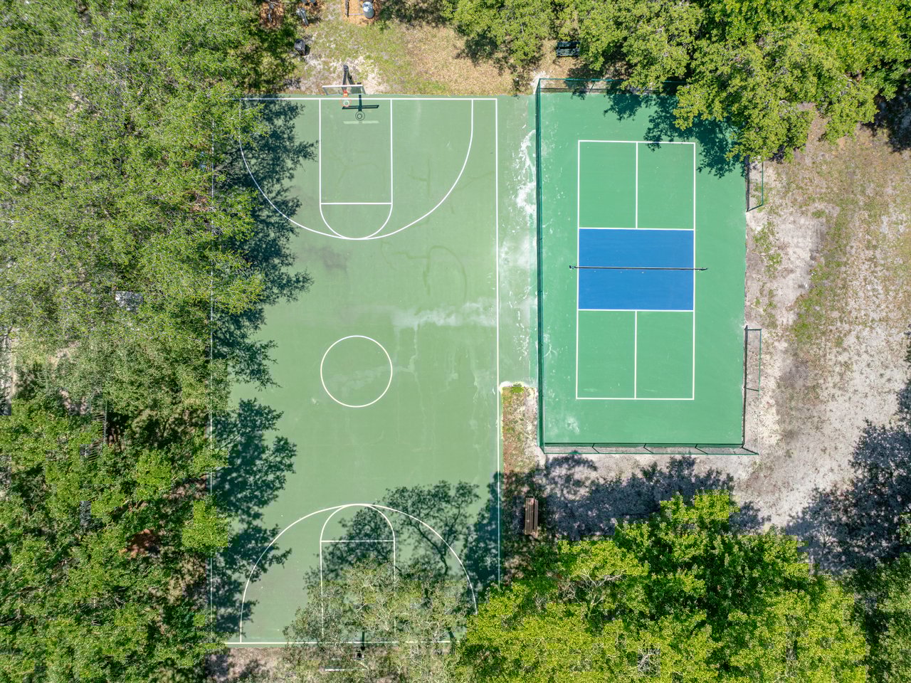 5240 NEW BRITTANY LN