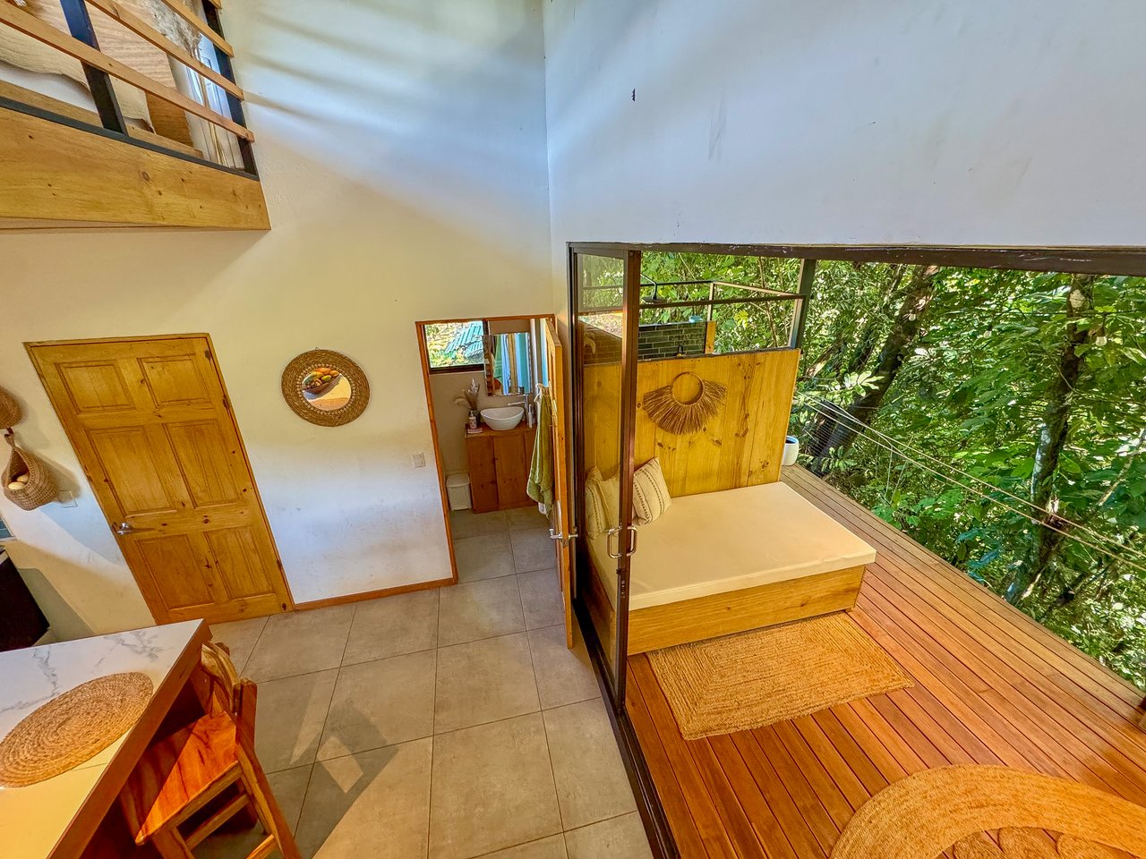 Jungle River Retreat with Airbnb & Build Space in Ojochal