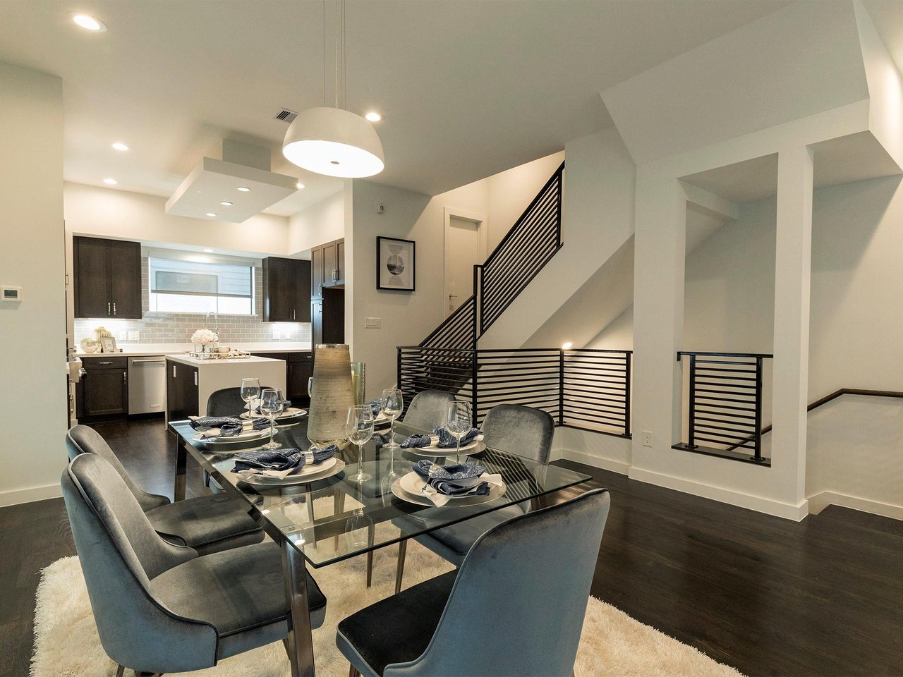 Modern at Washington Heights living space