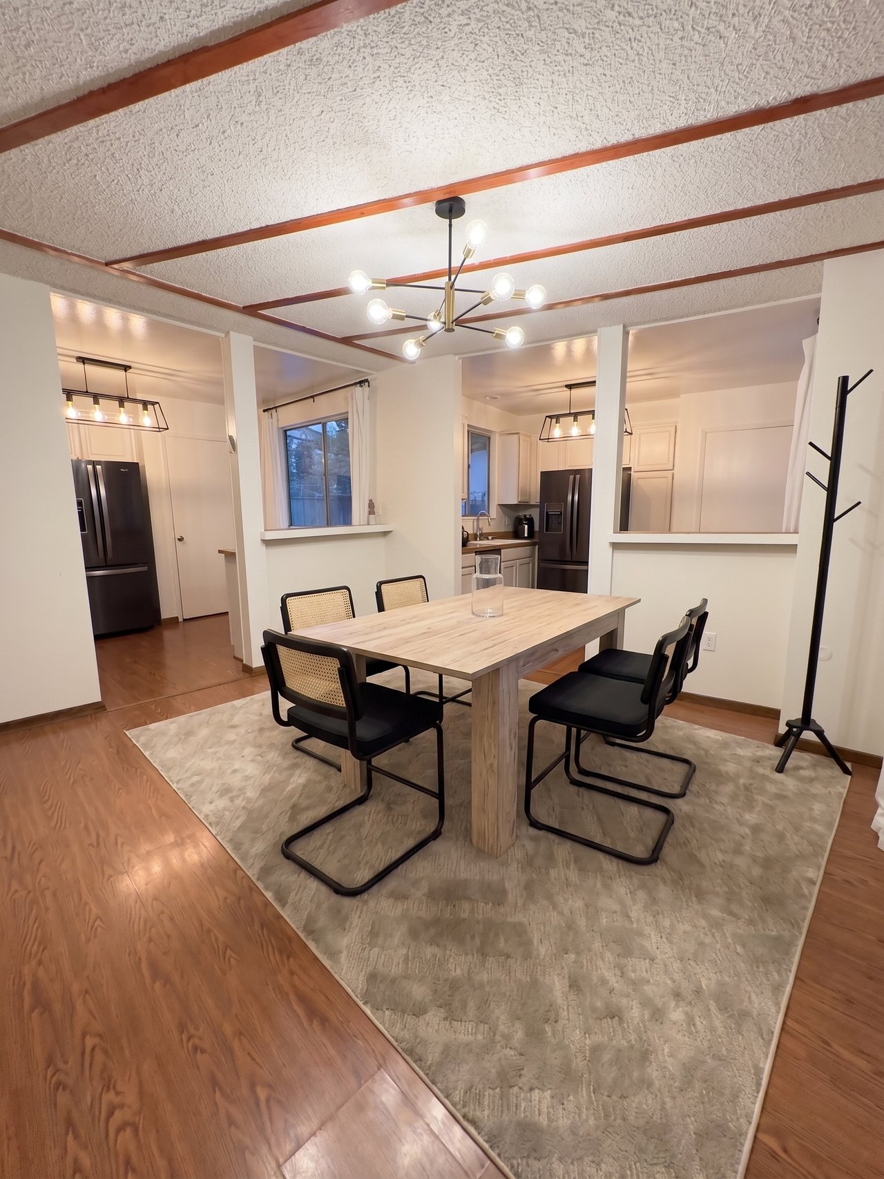 1336 Yale Street, APT 6 Santa Monica, CA 90404