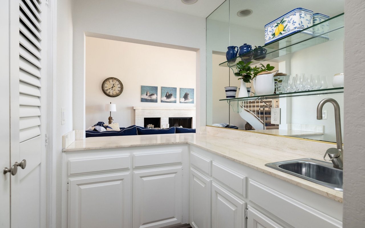 27 Los Monteros Drive